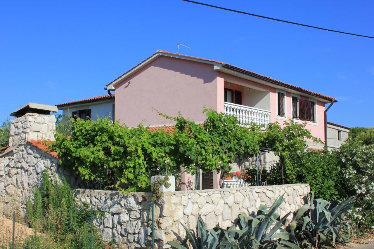 Apartments With A Parking Space Punta Kriza, Cres - 383 Exterior photo